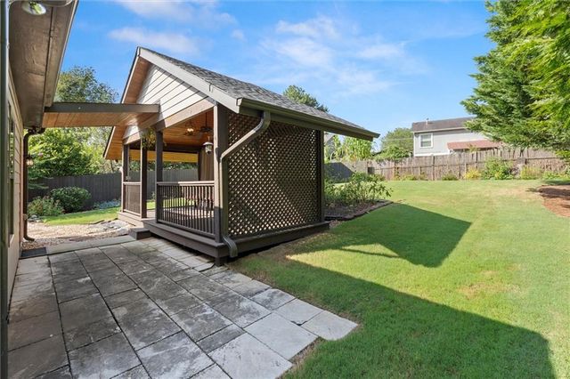2431 Stonebridge Lane, Duluth, GA 30096