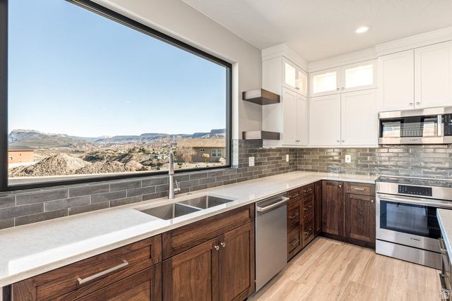 1245 N MAIN ST, Hurricane, UT 84737