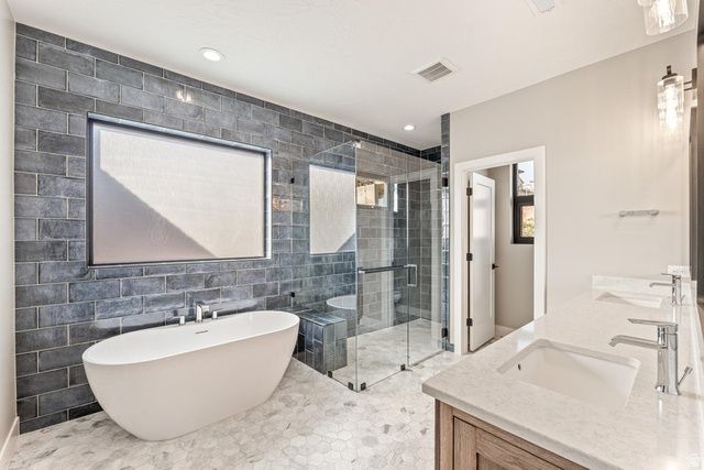 1245 N MAIN ST, Hurricane, UT 84737