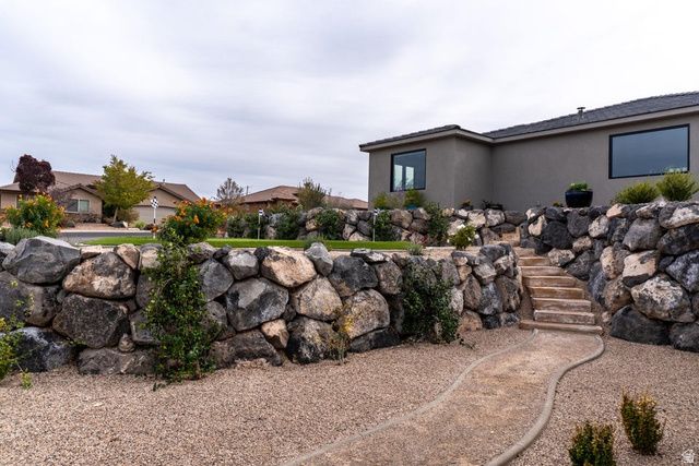 1245 N MAIN ST, Hurricane, UT 84737