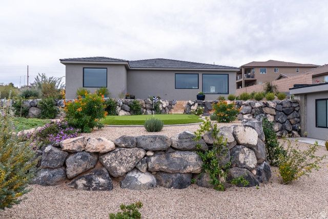 1245 N MAIN ST, Hurricane, UT 84737