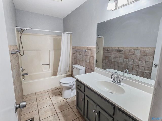 1023 Sandy Springs Road NW, Huntsville, AL 35806