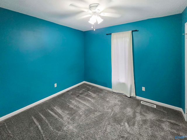 1023 Sandy Springs Road NW, Huntsville, AL 35806