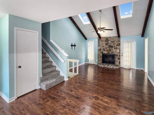 1023 Sandy Springs Road NW, Huntsville, AL 35806