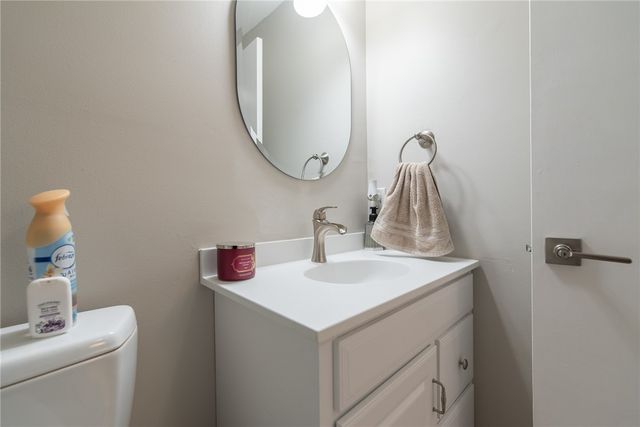 54 Kristee Circle, West Warwick, RI 02893