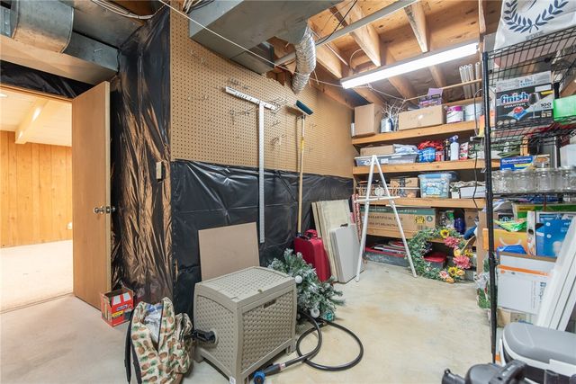 54 Kristee Circle, West Warwick, RI 02893