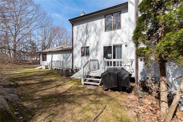 54 Kristee Circle, West Warwick, RI 02893