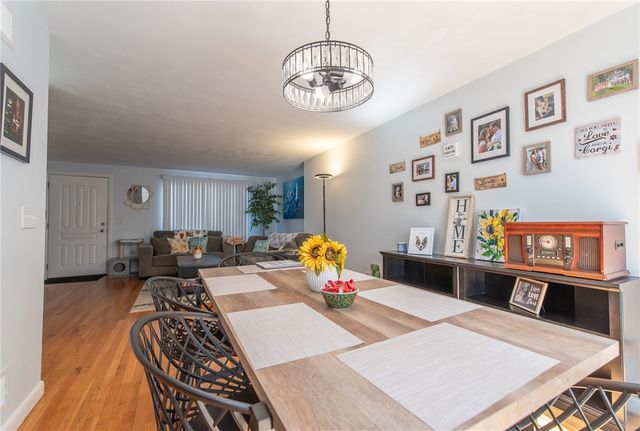 54 Kristee Circle, West Warwick, RI 02893