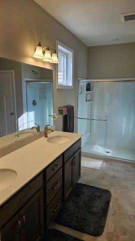 9591 James Circle N, Lake Elmo, MN 55042