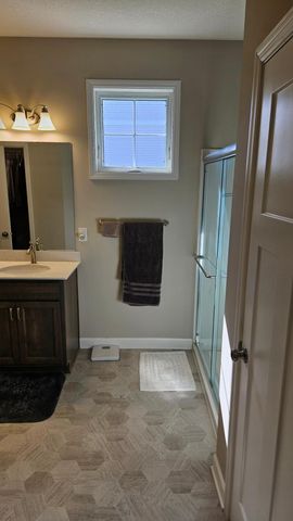 9591 James Circle N, Lake Elmo, MN 55042