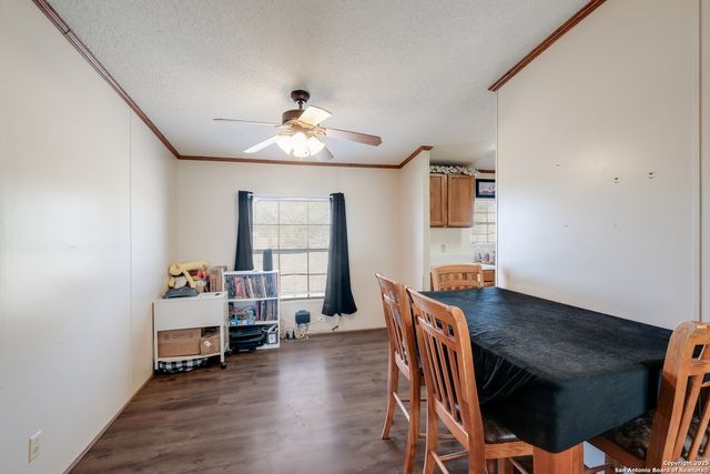 104 kickapoo, Seguin, TX 78155