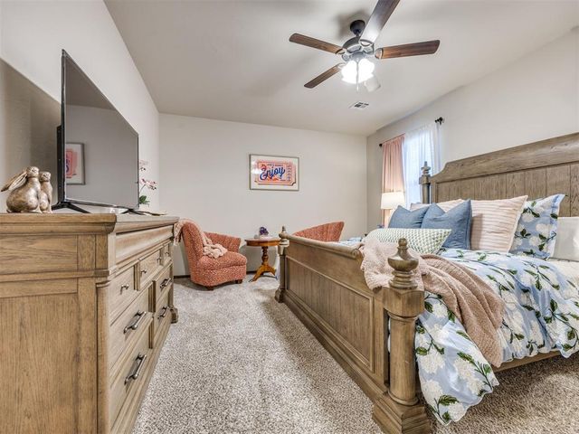 1112 Golden Leaf Drive, Moore, OK 73160