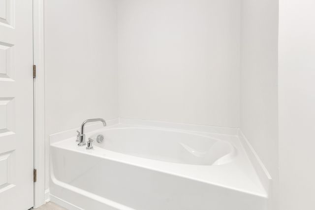 5039 Dayflower Drive, Hermitage, TN 37076