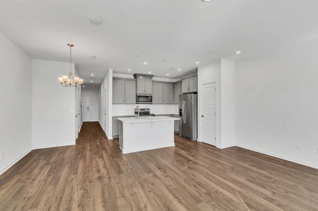 5039 Dayflower Drive, Hermitage, TN 37076