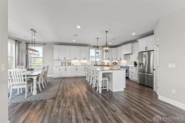 2425 Middleboro Road, Washington Twp, OH 45113