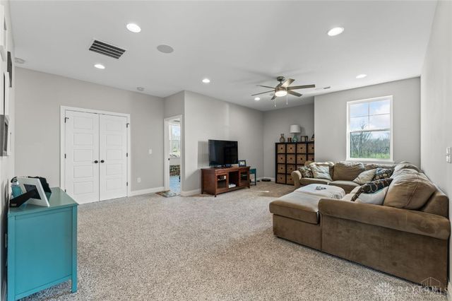 2425 Middleboro Road, Washington Twp, OH 45113