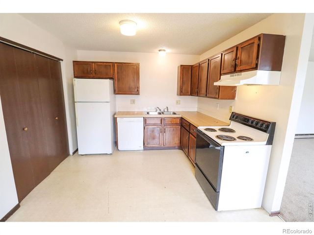 102 Juniper Place, Loveland, CO 80538