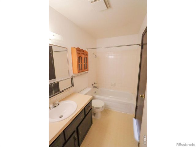 102 Juniper Place, Loveland, CO 80538