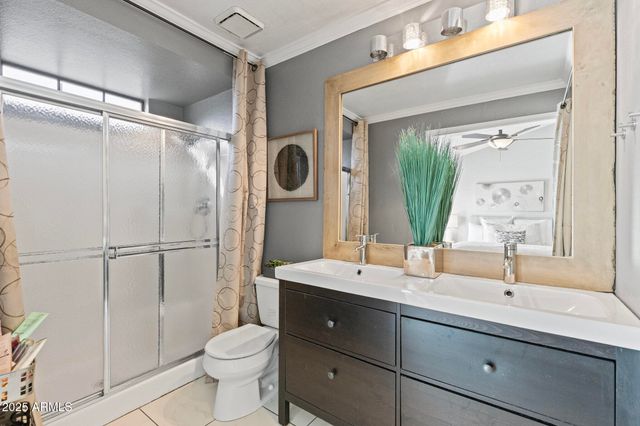 2020 W UNION HILLS Drive 260, Phoenix, AZ 85027