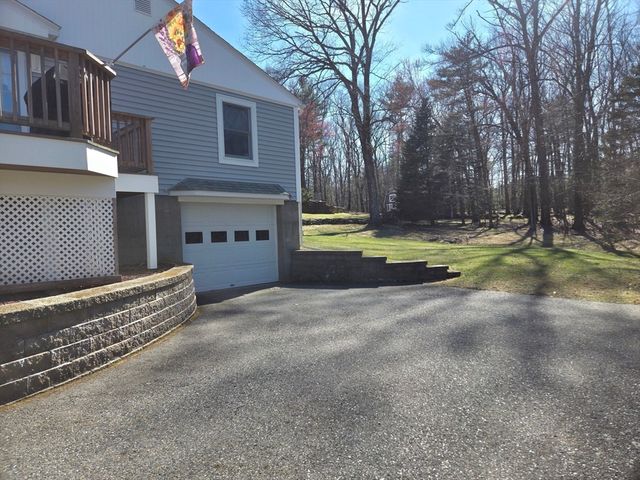 187 Brigham Hill Rd, Grafton, MA 01536