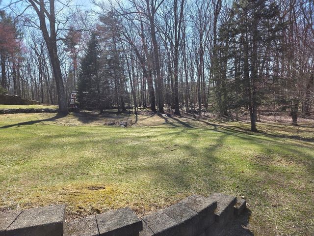 187 Brigham Hill Rd, Grafton, MA 01536