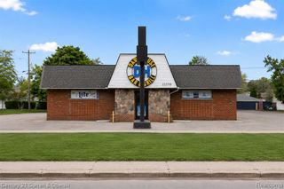 21350 Van Born Rd, Dearborn Heights, MI 48125