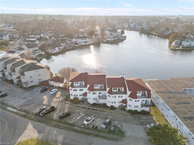 205 Lake DR, Virginia Beach, VA 23451