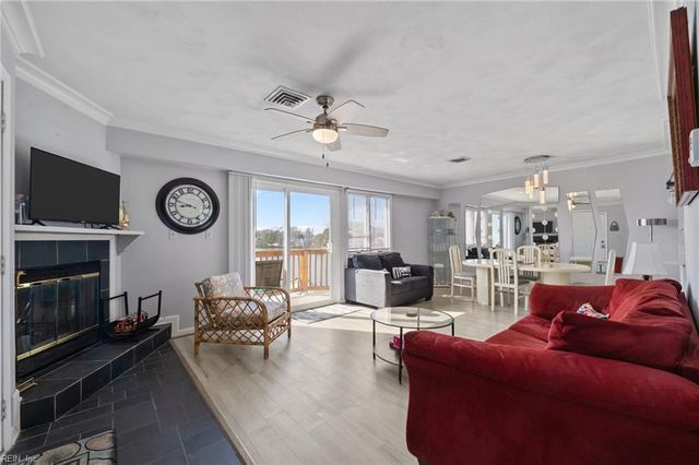 205 Lake DR, Virginia Beach, VA 23451