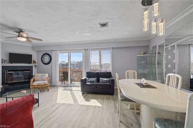 205 Lake DR, Virginia Beach, VA 23451