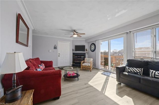 205 Lake DR, Virginia Beach, VA 23451