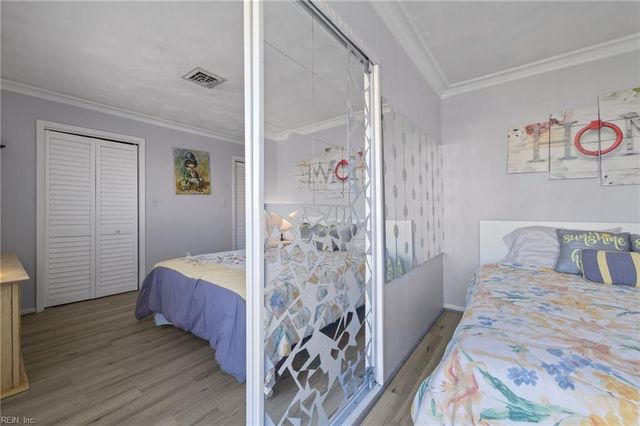 205 Lake DR, Virginia Beach, VA 23451