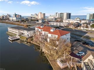 205 Lake DR, Virginia Beach, VA 23451