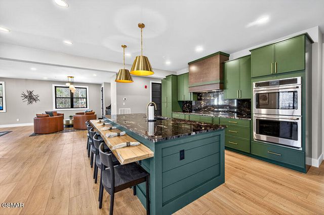 130 Mills Park Road, Gatlinburg, TN 37738