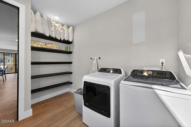 130 Mills Park Road, Gatlinburg, TN 37738