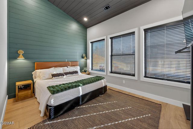 130 Mills Park Road, Gatlinburg, TN 37738