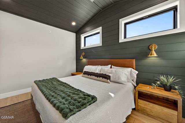 130 Mills Park Road, Gatlinburg, TN 37738