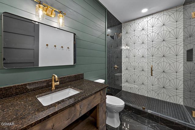 130 Mills Park Road, Gatlinburg, TN 37738