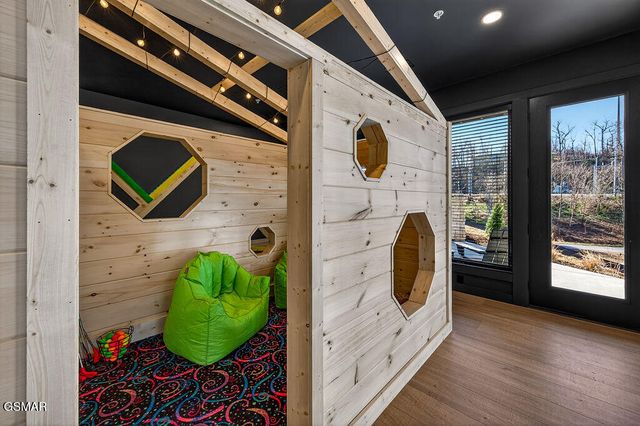 130 Mills Park Road, Gatlinburg, TN 37738