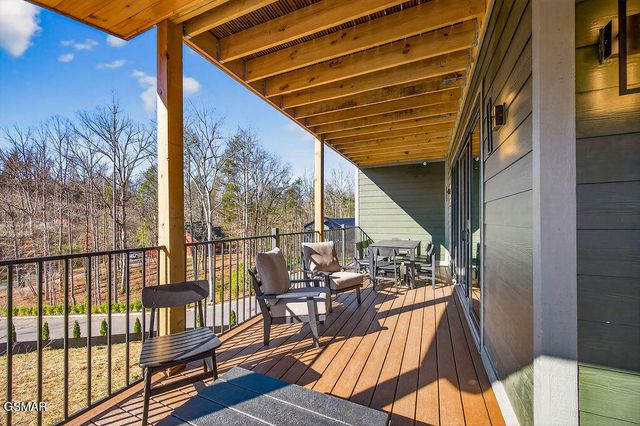 130 Mills Park Road, Gatlinburg, TN 37738