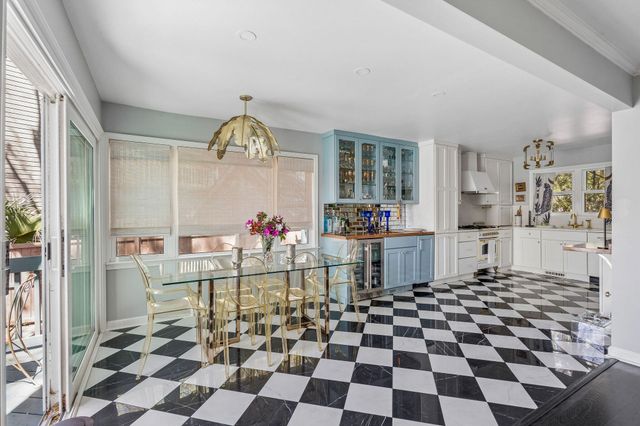759 Lake Frances Drive, Charleston, SC 29412