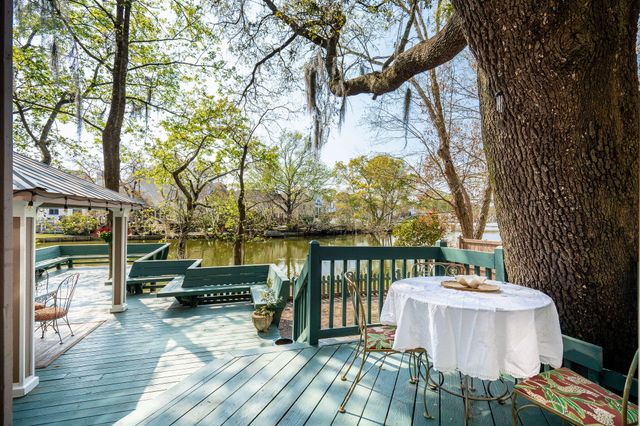 759 Lake Frances Drive, Charleston, SC 29412