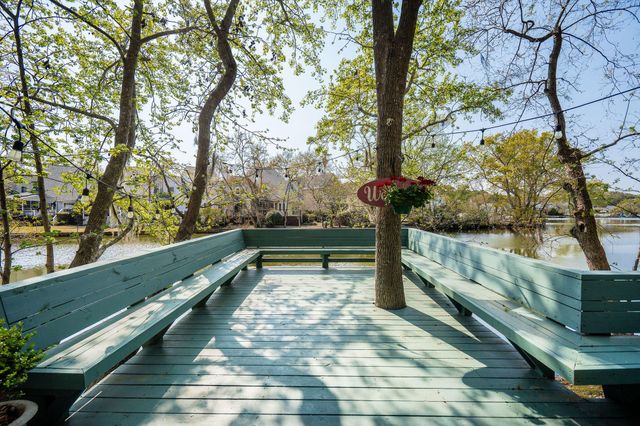 759 Lake Frances Drive, Charleston, SC 29412