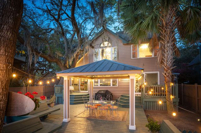 759 Lake Frances Drive, Charleston, SC 29412