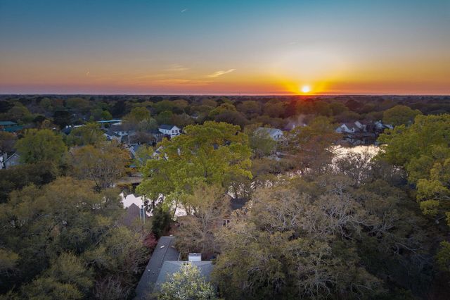 759 Lake Frances Drive, Charleston, SC 29412