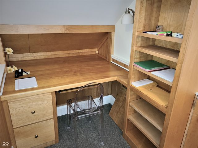 131 1st Avenue NW, Carmel, IN 46032