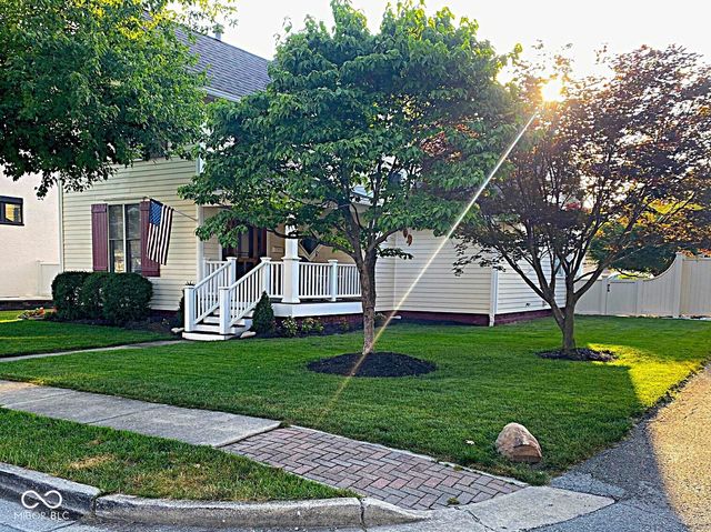 131 1st Avenue NW, Carmel, IN 46032