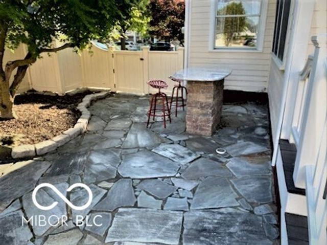 131 1st Avenue NW, Carmel, IN 46032