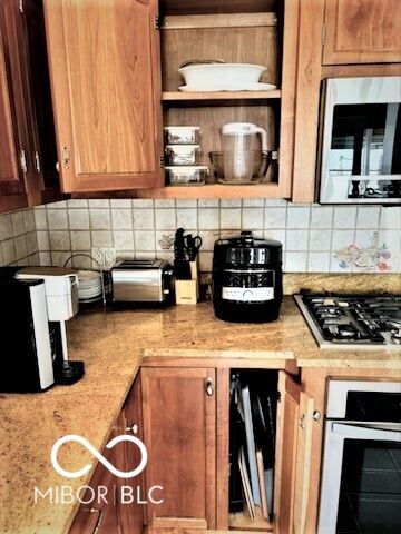 131 1st Avenue NW, Carmel, IN 46032