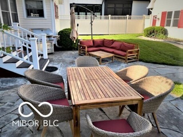 131 1st Avenue NW, Carmel, IN 46032