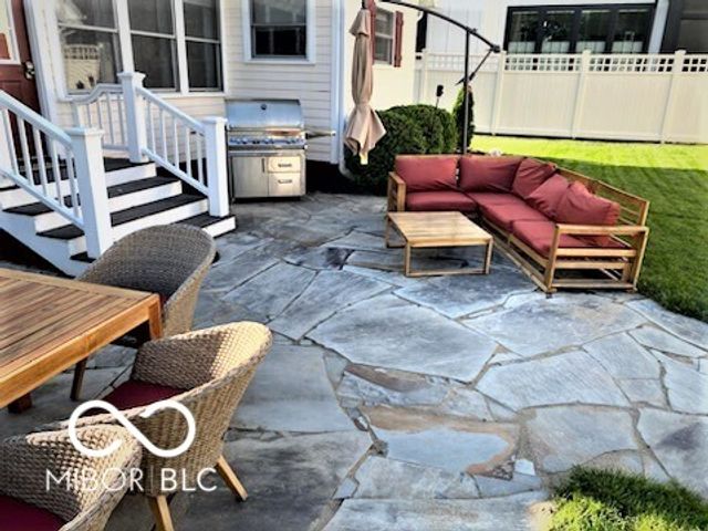 131 1st Avenue NW, Carmel, IN 46032